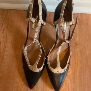 Sexy Studded Black Pumps